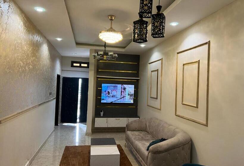 اتاق استاندارد, Fowaalux