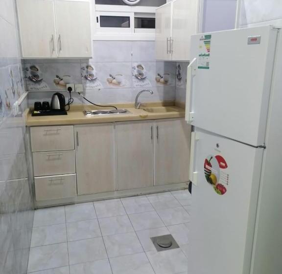 سوییت اجرایی, رند7