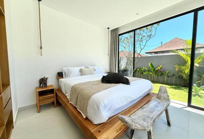 3 Bedroom Suite, Nyepi Pagerwesi Villa Bali