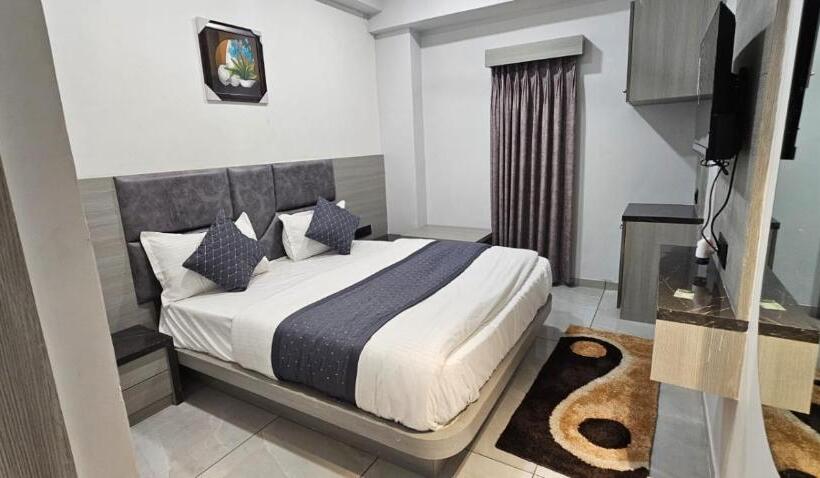 スタンダードルーム, Allen