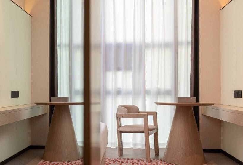 חדר דלוקס, Ramada By Wyndham Honghe Kaiyuan