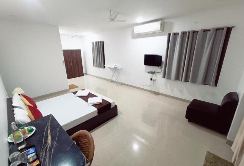 Deluxe Suite King Bed, Ramya Residency Porur