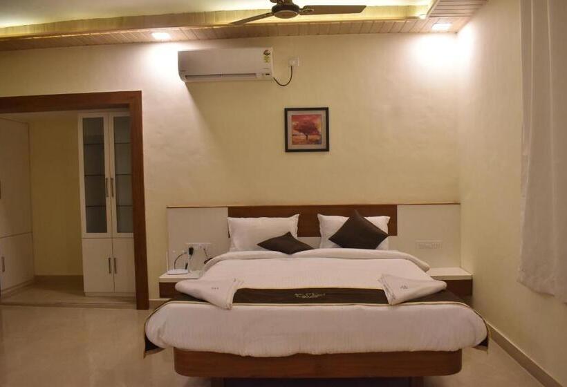 高级套房, Sea Luxe Beach Resort