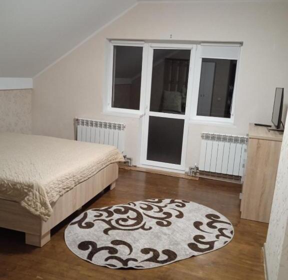 Семейный Номер, у софії