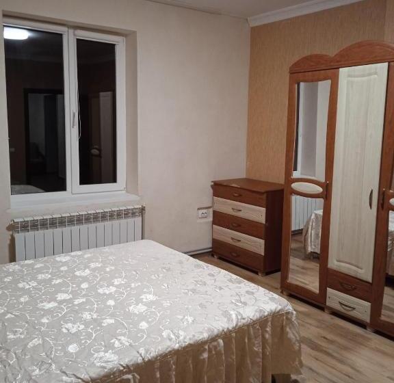 Семейный Номер, у софії