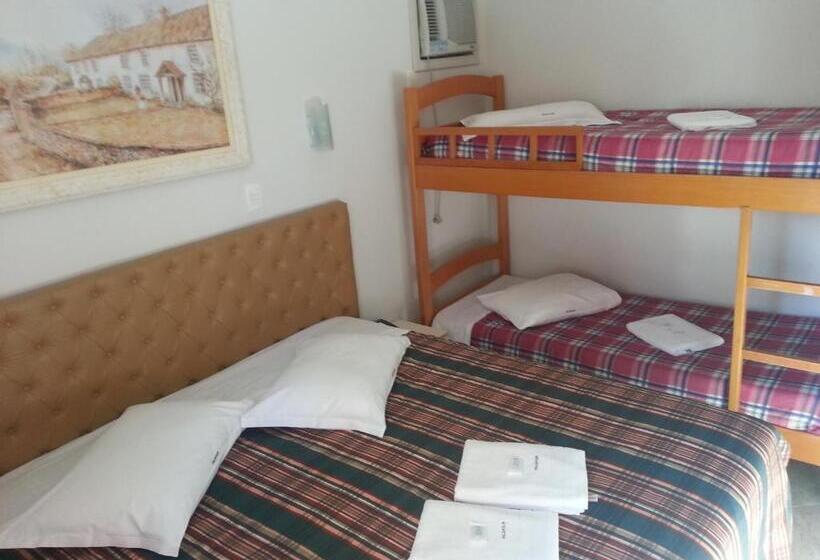 スタンダードトリプルルーム, Pousada Valintur