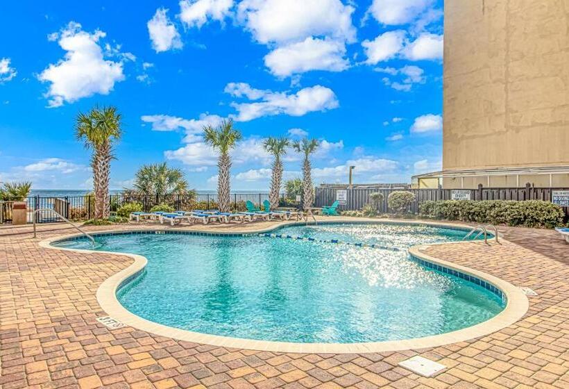 דירת חדר, Good Time Charlies Oceanfront Retreat