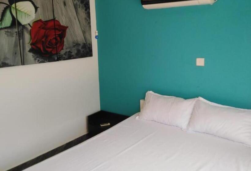 اتاق اکونومی یک تخته, Ceylon Heritage