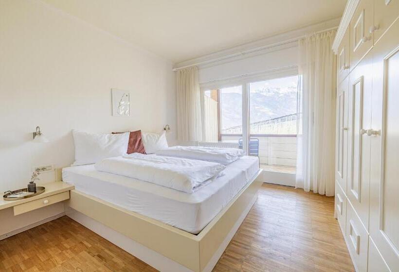 Апартаменты 1 Спальня Вид на Сад, Wanda Apartments