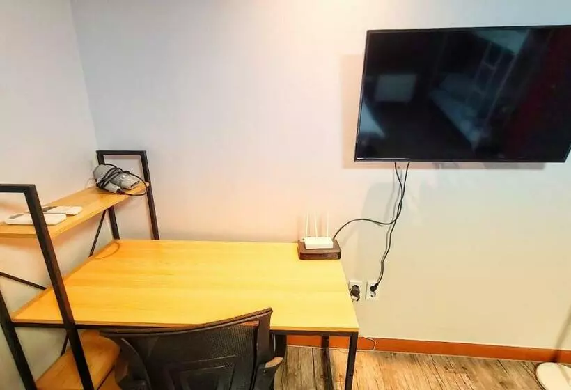 اتاق لوکس, Kimchee Busan Downtown Guesthouse