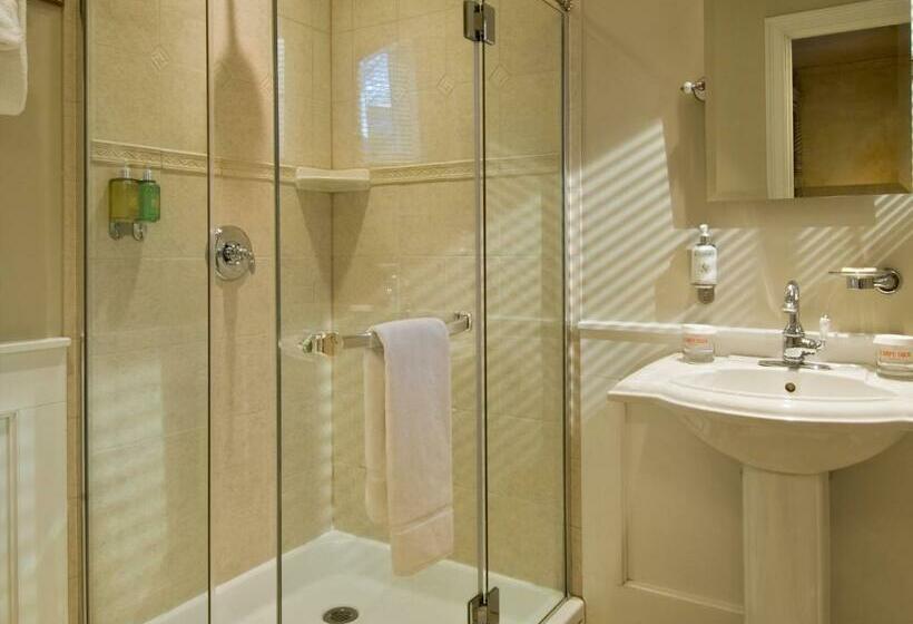 Номер Стандарт, The Ellery