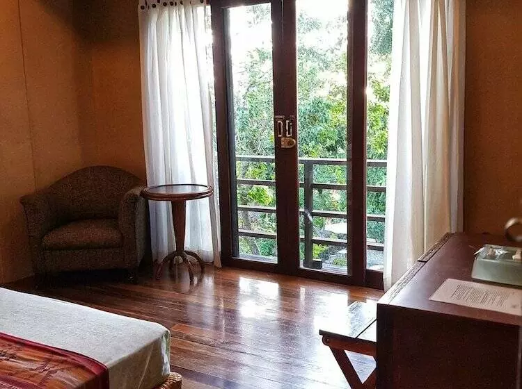 اتاق پرمیوم, Casita Ysabel