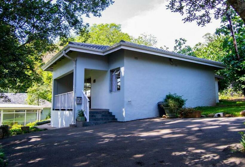سوییت خانوادگی, Dunranch House