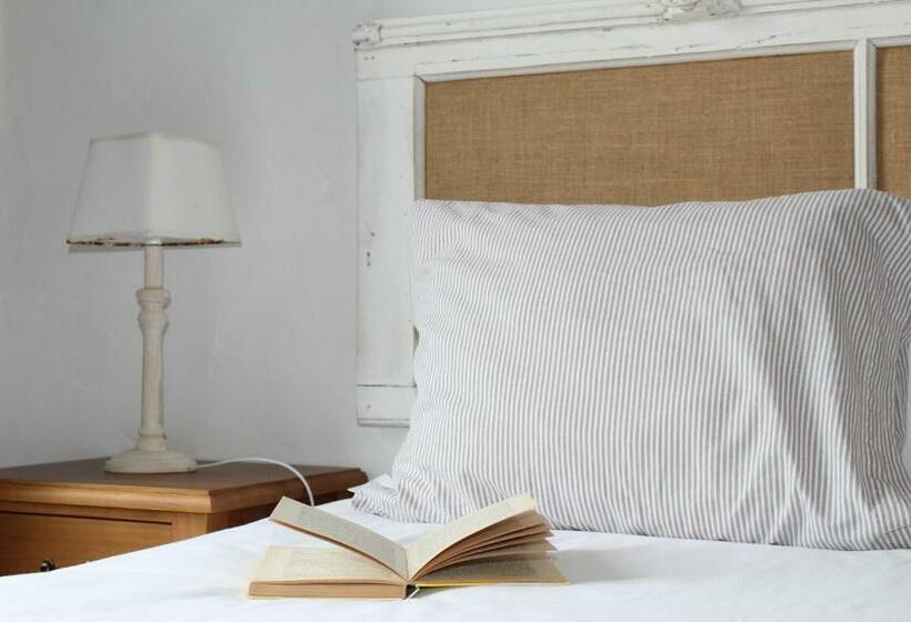 غرفة قياسية, Casas De Mirobriga