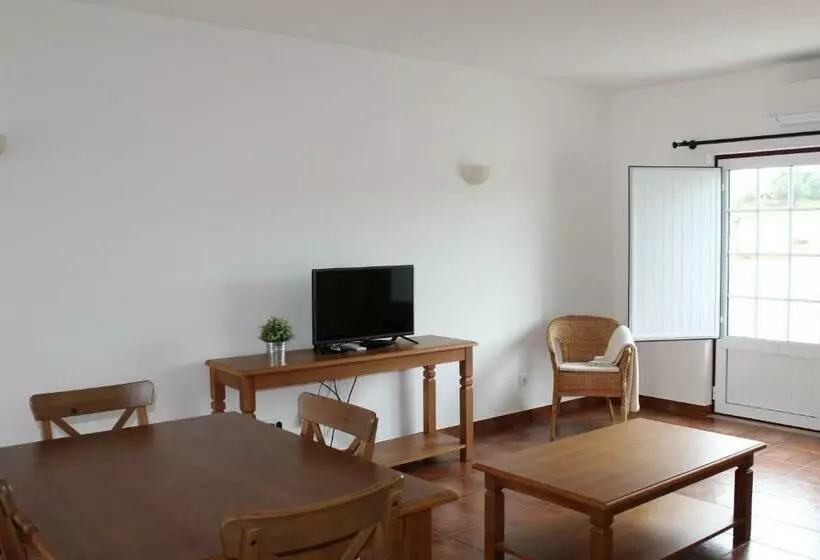 استودیوی استاندارد, Casas De Mirobriga