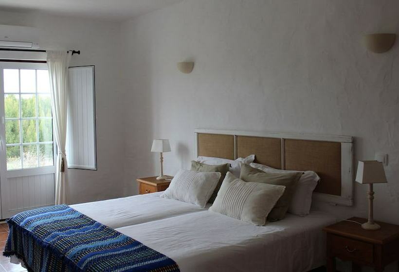 غرفة قياسية, Casas De Mirobriga