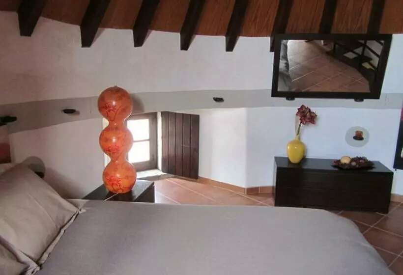 ویلای 1 خوابه, Casas De Mirobriga