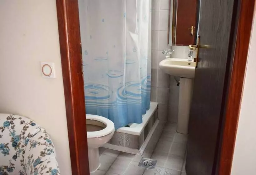 اتاق استاندارد با چشم‌انداز باغ, Garni Hotel Vila Aleksandar