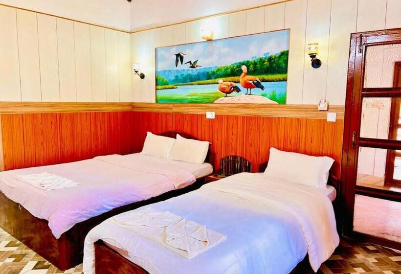 Deluxe room with river view, Hermitage