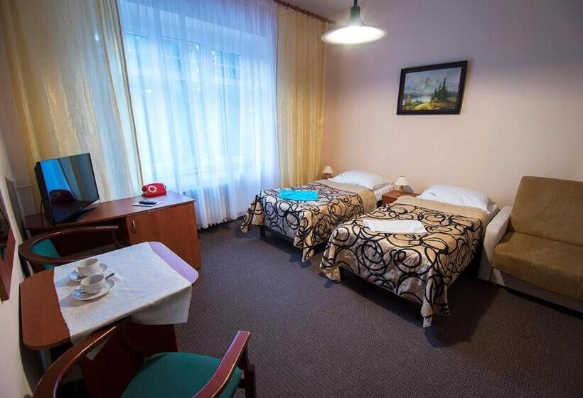 غرفة قياسية ثلاثية, Ośrodek Wypoczynkowy Olimp