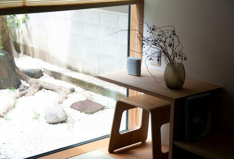 اتاق استاندارد سه تخته با چشم‌انداز باغ, Maki No Oto Kanazawa