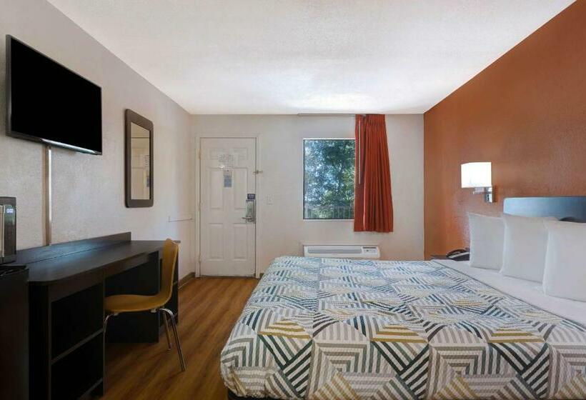 キングサイズベッドのデラックスルーム, Motel 6 Rolla, Mo