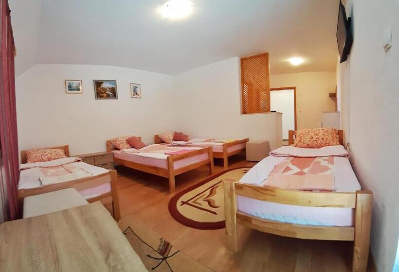 آپارتمان 1 خوابه با بالکن, Apartmani S.kilaći