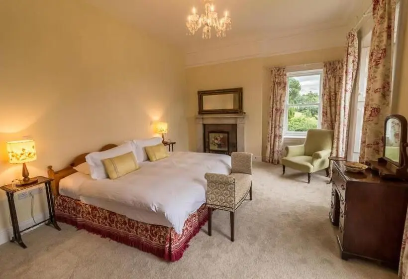 Suite Deluxe Lit King Size, Dunmore Gardens