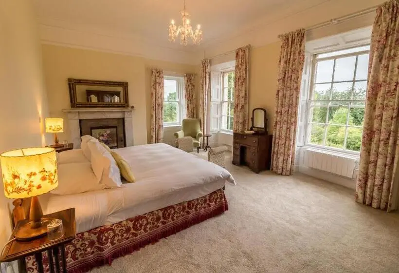 Suite Deluxe Lit King Size, Dunmore Gardens