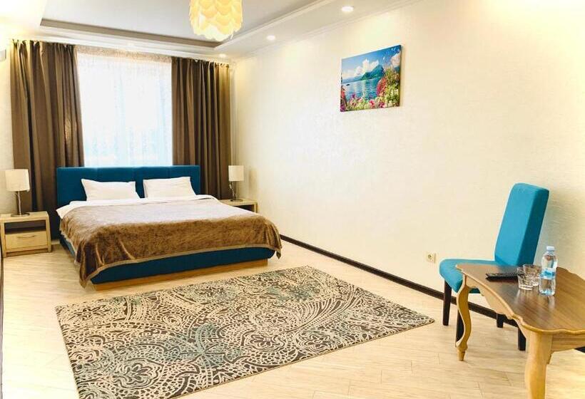 سوییت, Restaurant Complex Relax