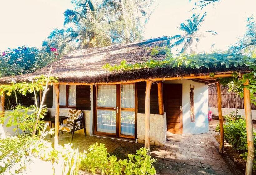 Triple Room Sea View, Vovo Telo Lodge