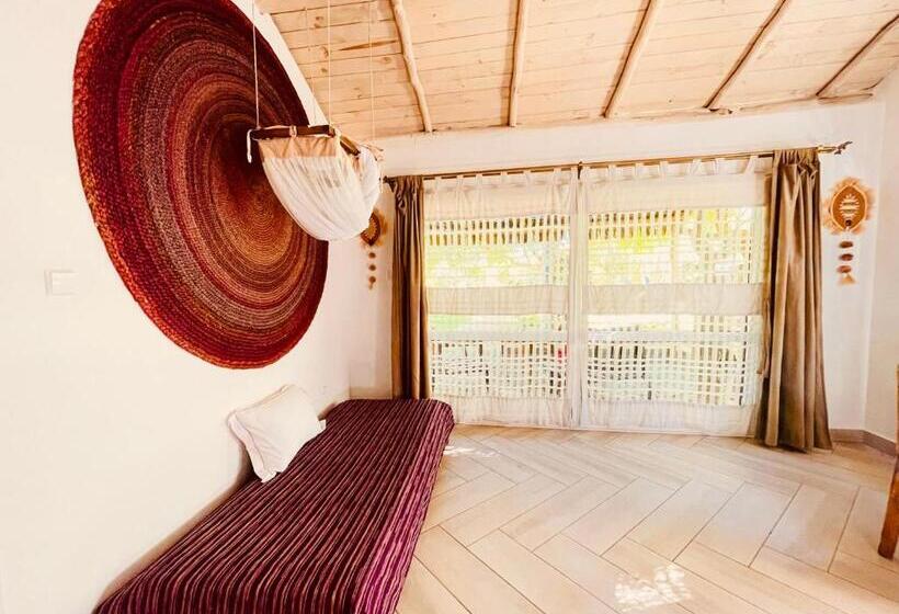 اتاق استاندارد با چشم‌انداز باغ, Vovo Telo Lodge