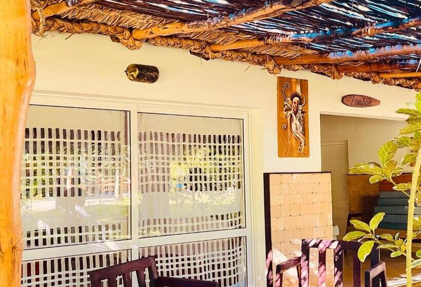 اتاق استاندارد با چشم‌انداز باغ, Vovo Telo Lodge