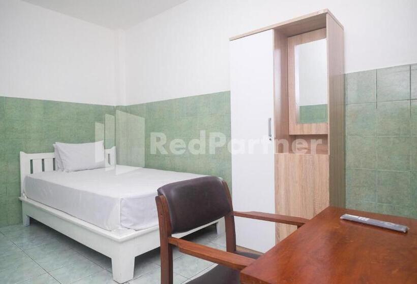 标准单人间, Kostel Satu Semarang Redpartner