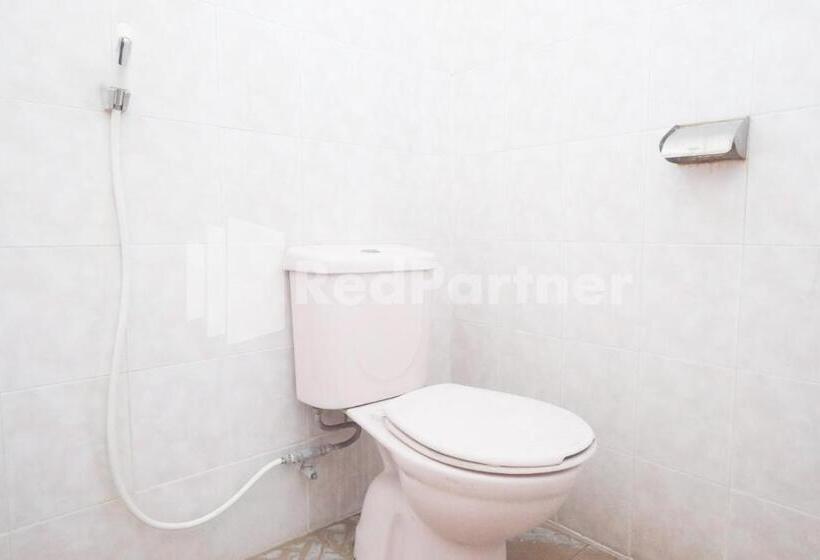 Семейный Номер, Kostel Satu Semarang Redpartner