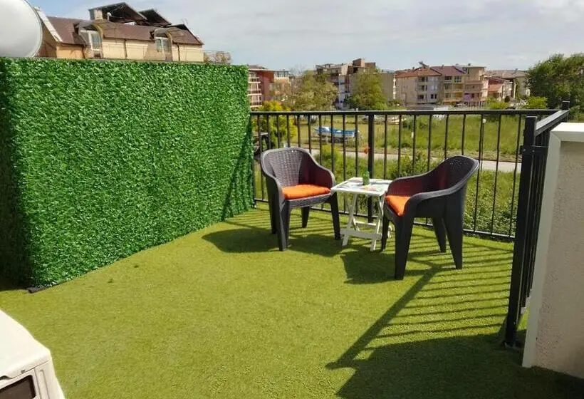 اتاق استاندارد, July S Guest House