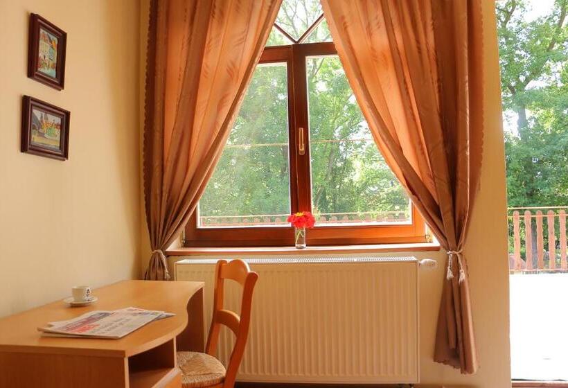 Családi Szoba, Penzion Flídr