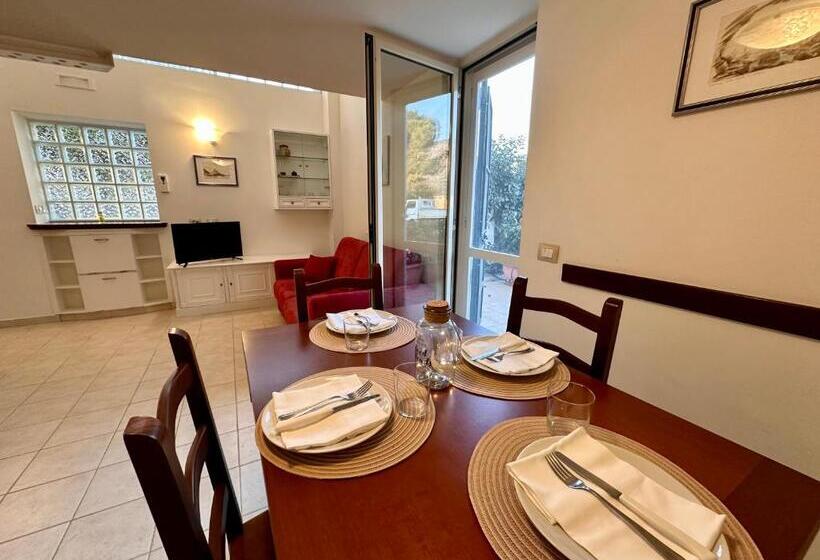 带2个卧室的公寓, Sperlonga Paradise Apartment Complex