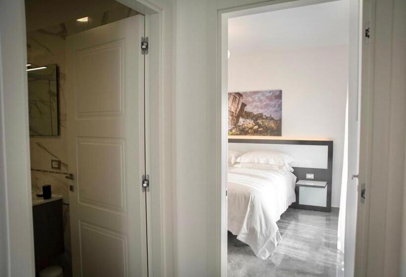 سوییت خانوادگی, Letagghjate Exclusive Rooms And Suites