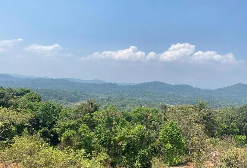 デラックスルーム, Mountain View Villas Of Coorg