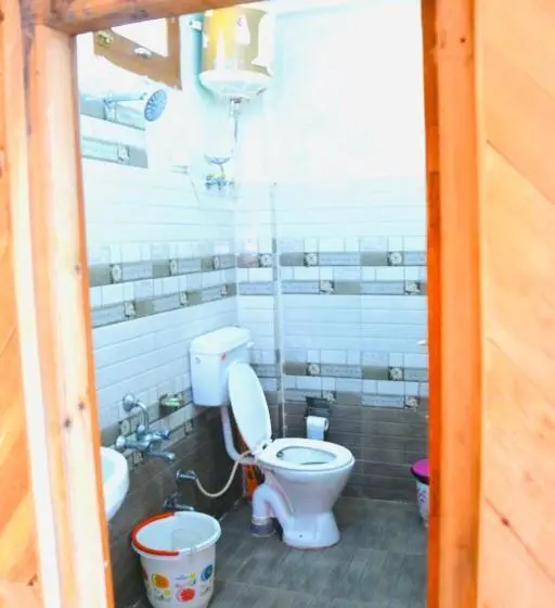 スイート（家族用）, Pahadi Bliss Hostel ,tosh