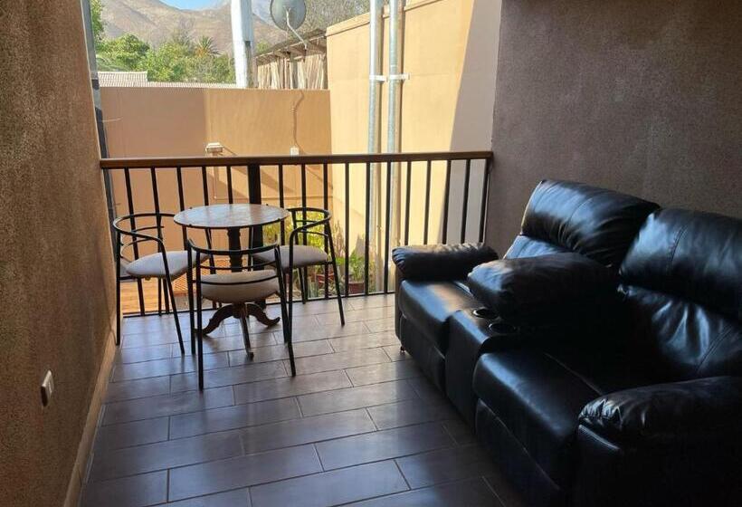 Deluxe Zimmer mit Balkon, Hostal Doña Irene