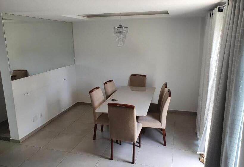 חדר סטנדרט לשלושה עם מרפסת, Rb Hospedagem