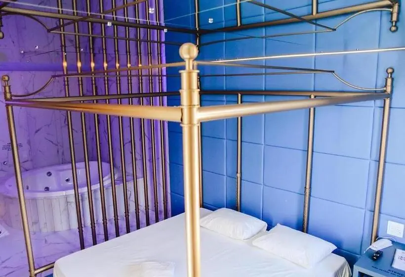 スイート, Refugius Motel/ Hotel De Rolante