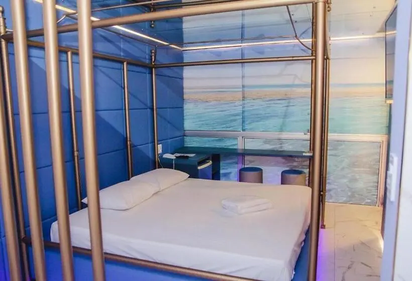 スイート, Refugius Motel/ Hotel De Rolante