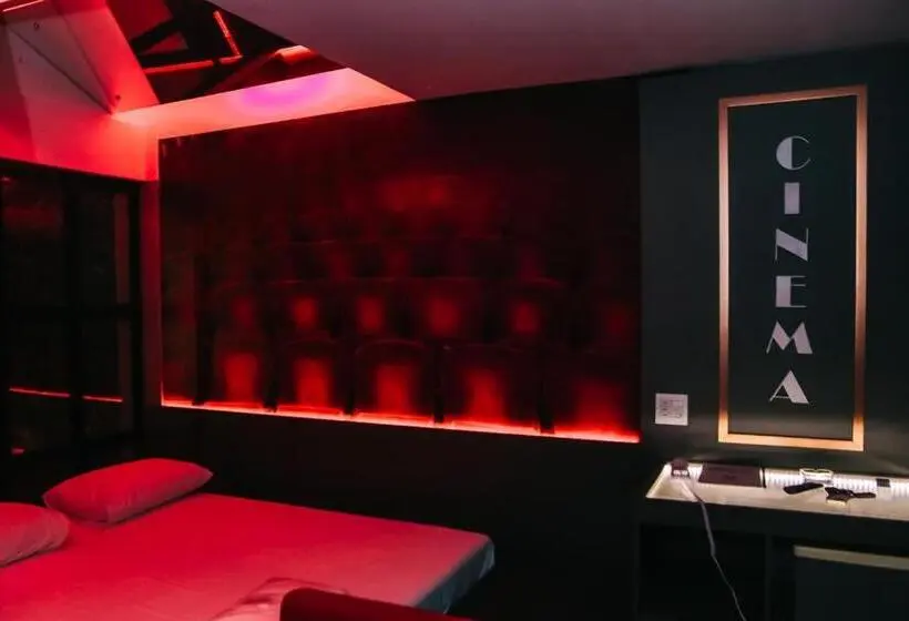 スイート, Refugius Motel/ Hotel De Rolante