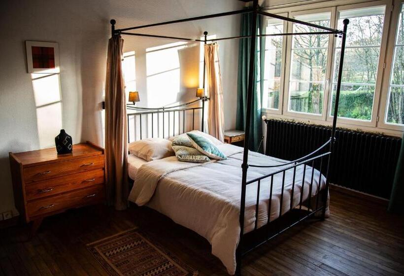 디럭스 스튜디오, Le Nid Du Massereau