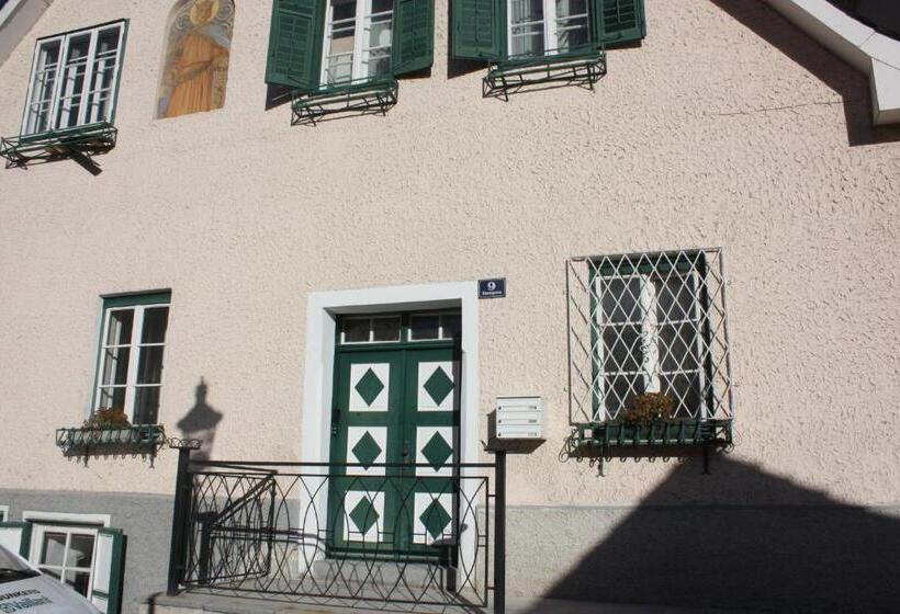 Номер Стандарт, Pension Melk