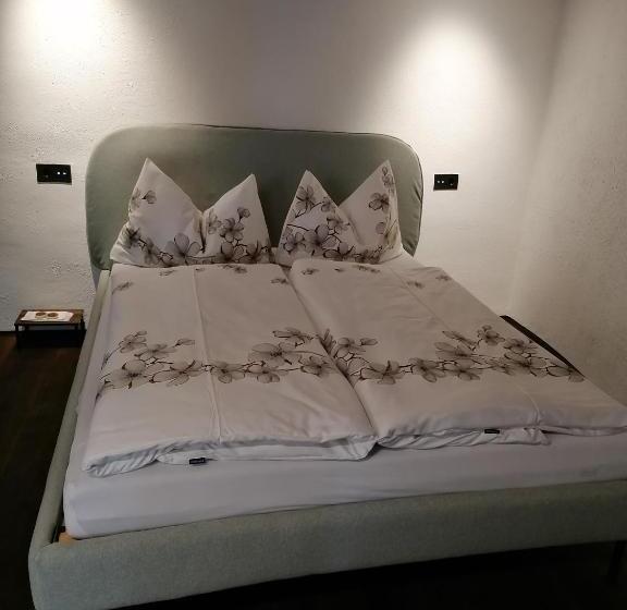 اتاق استاندارد, Pension Melk