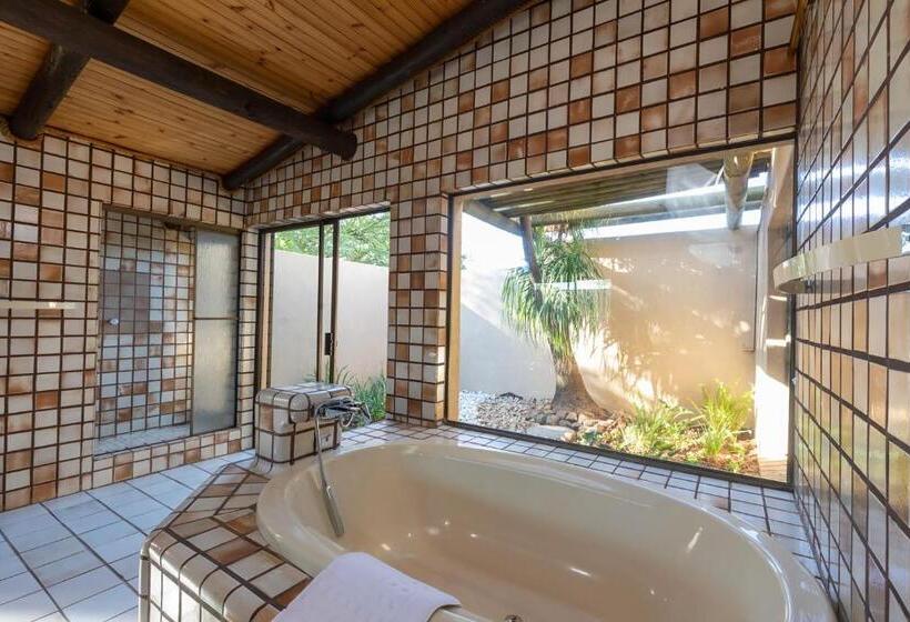 חדר דחוקס עם מיטת קינג, The Pal Guest House